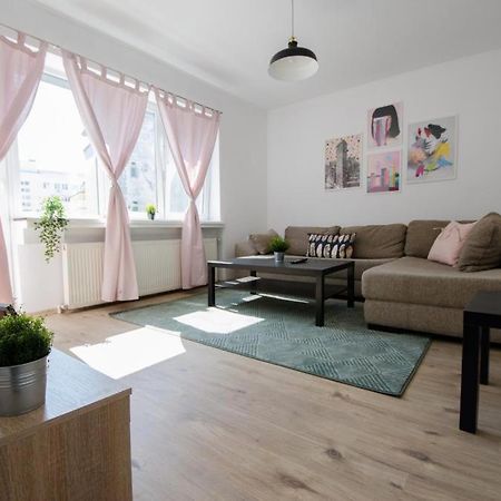 Bright Apartment Near Cismigiu And Old Town Bucarest Esterno foto