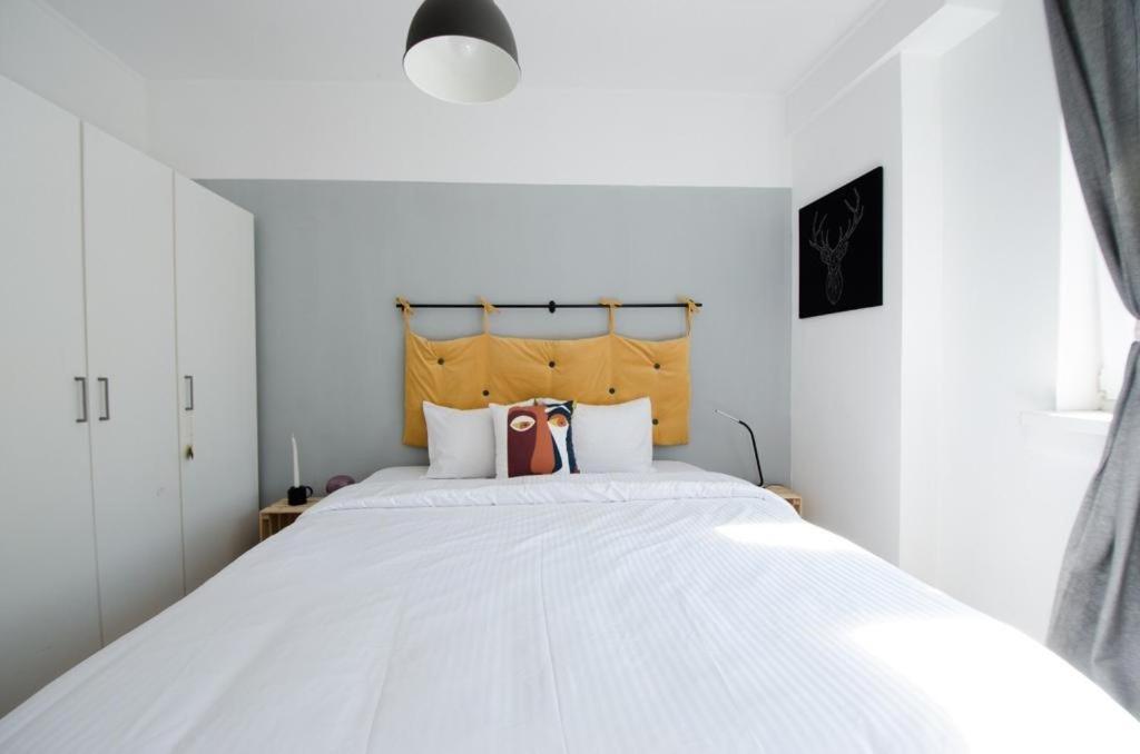 Bright Apartment Near Cismigiu And Old Town Bucarest Esterno foto