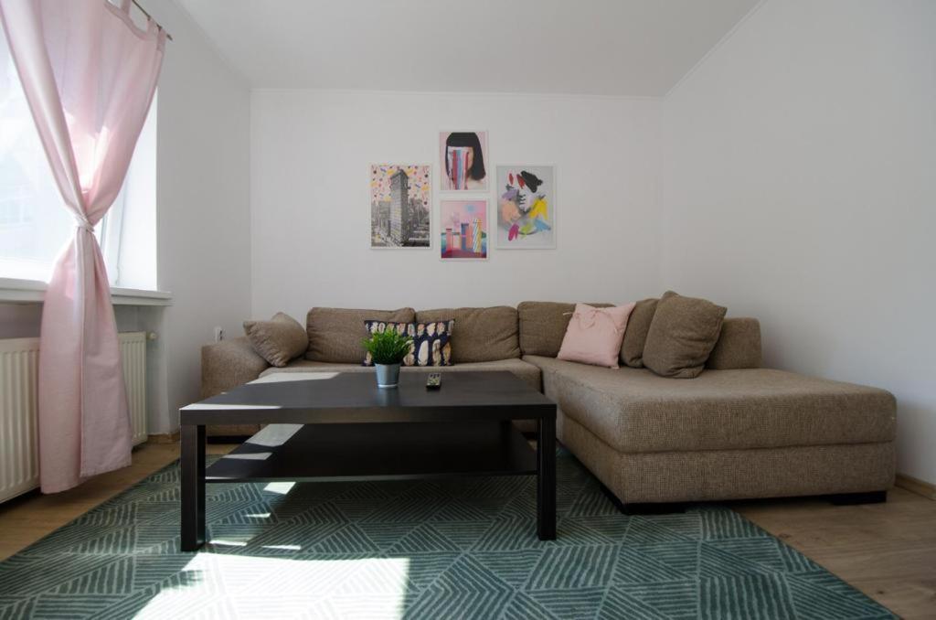 Bright Apartment Near Cismigiu And Old Town Bucarest Esterno foto